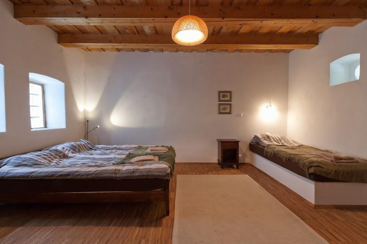 Karadi-Berger Vendeghaz Apartment Erdobenye Ruang foto
